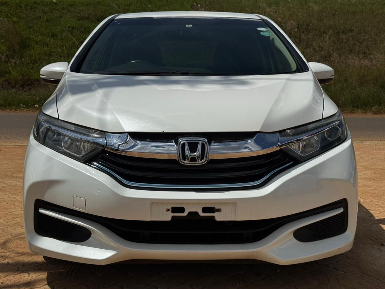Honda fit Shuttle