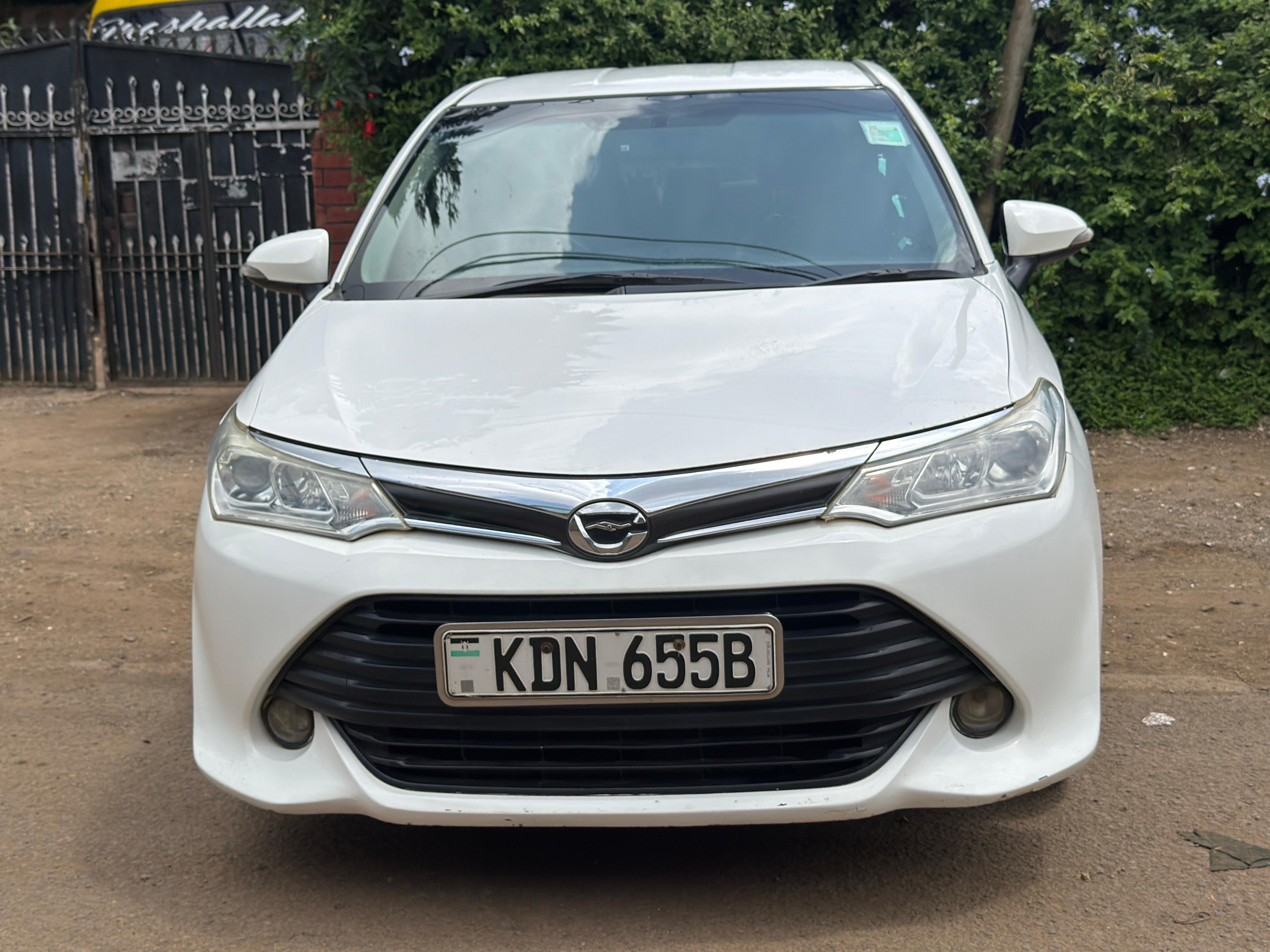Toyota premio