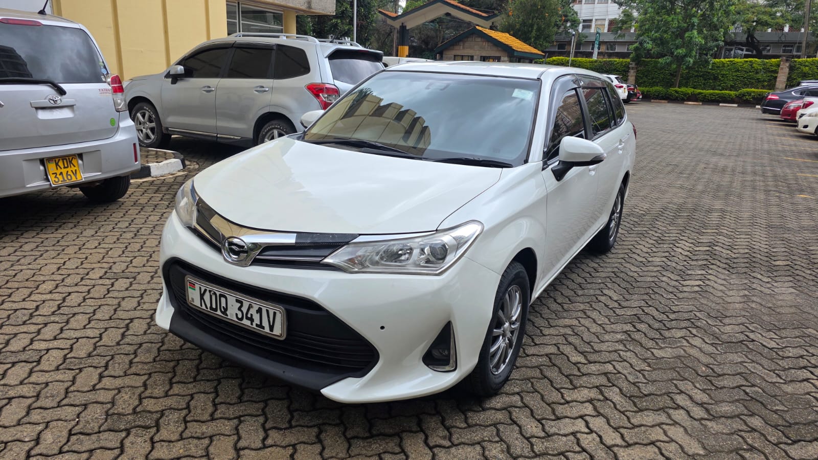 Toyota fielder