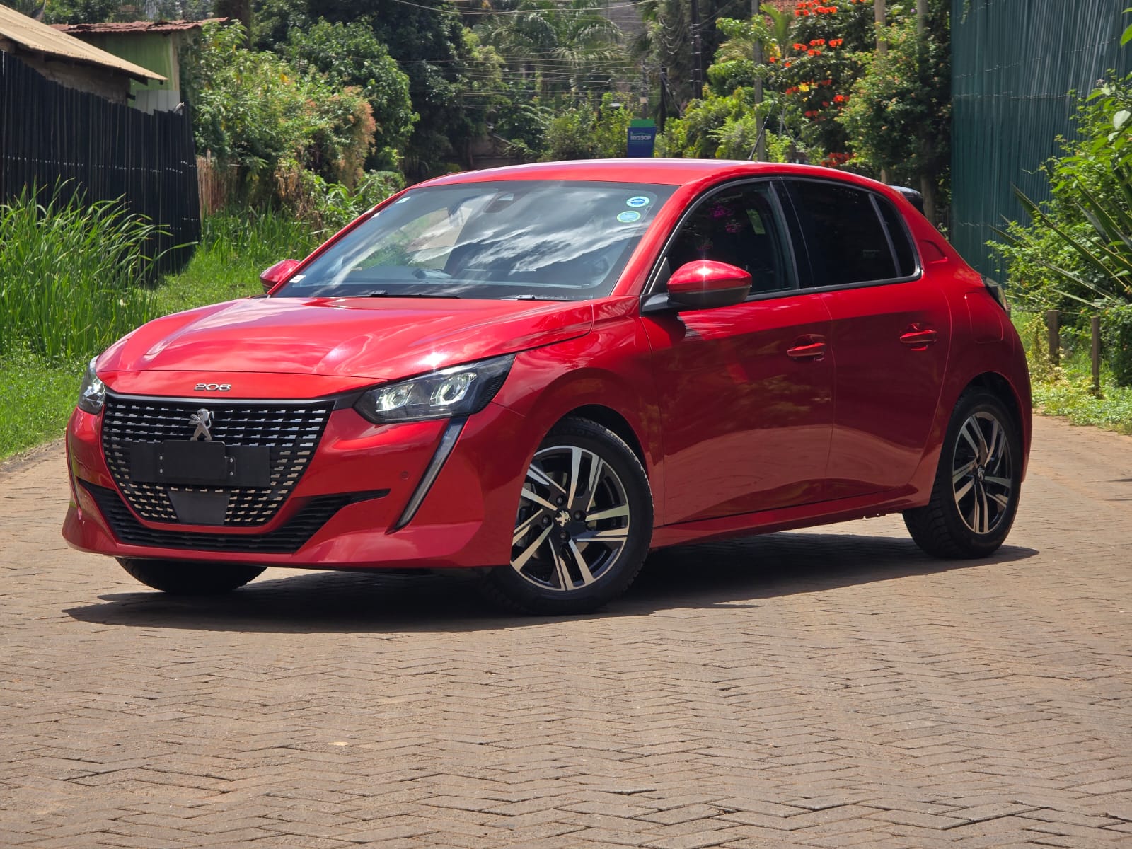 PEUGEOT 208 ALLURE PREMIUMA