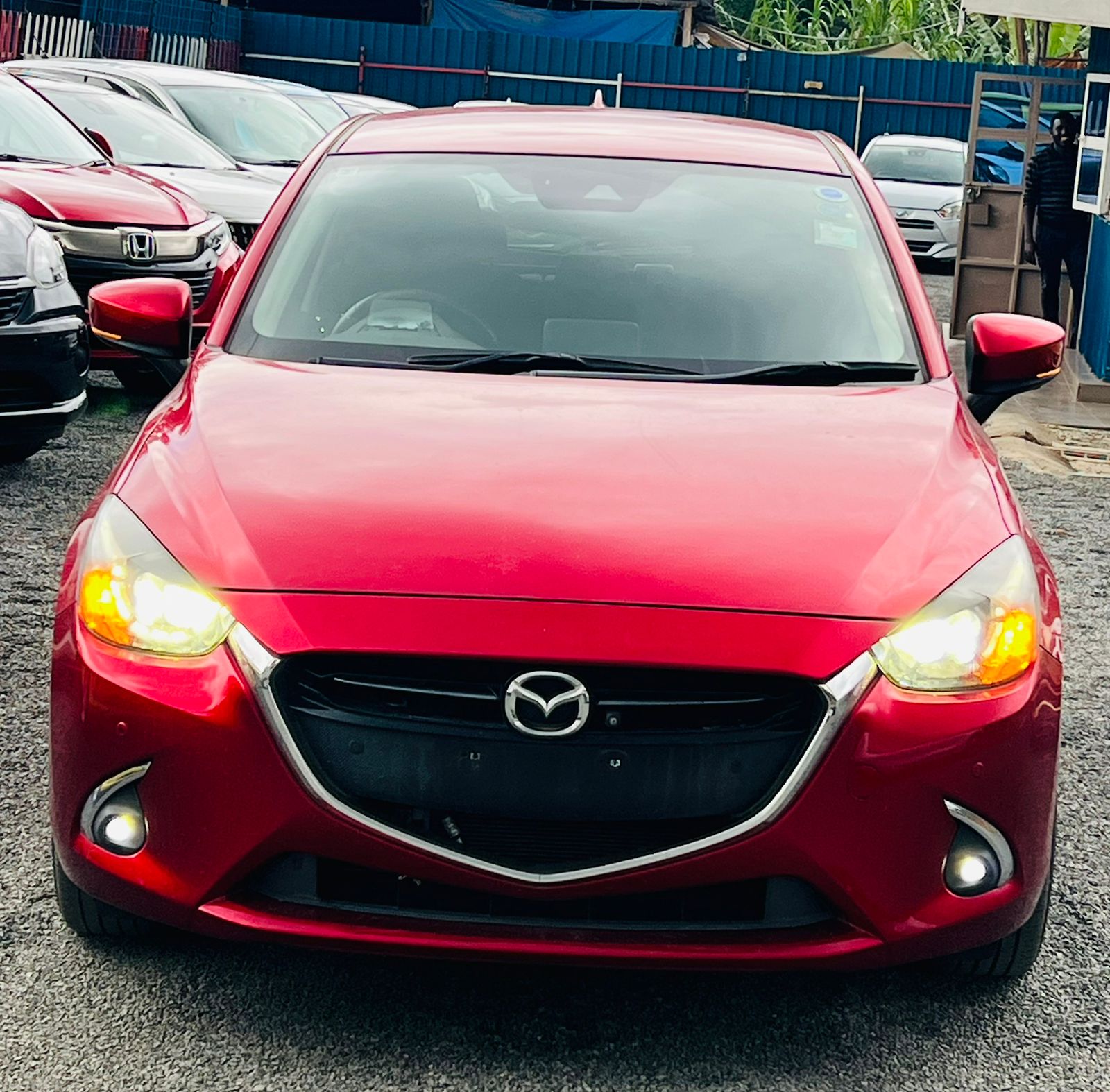 Mazda demio