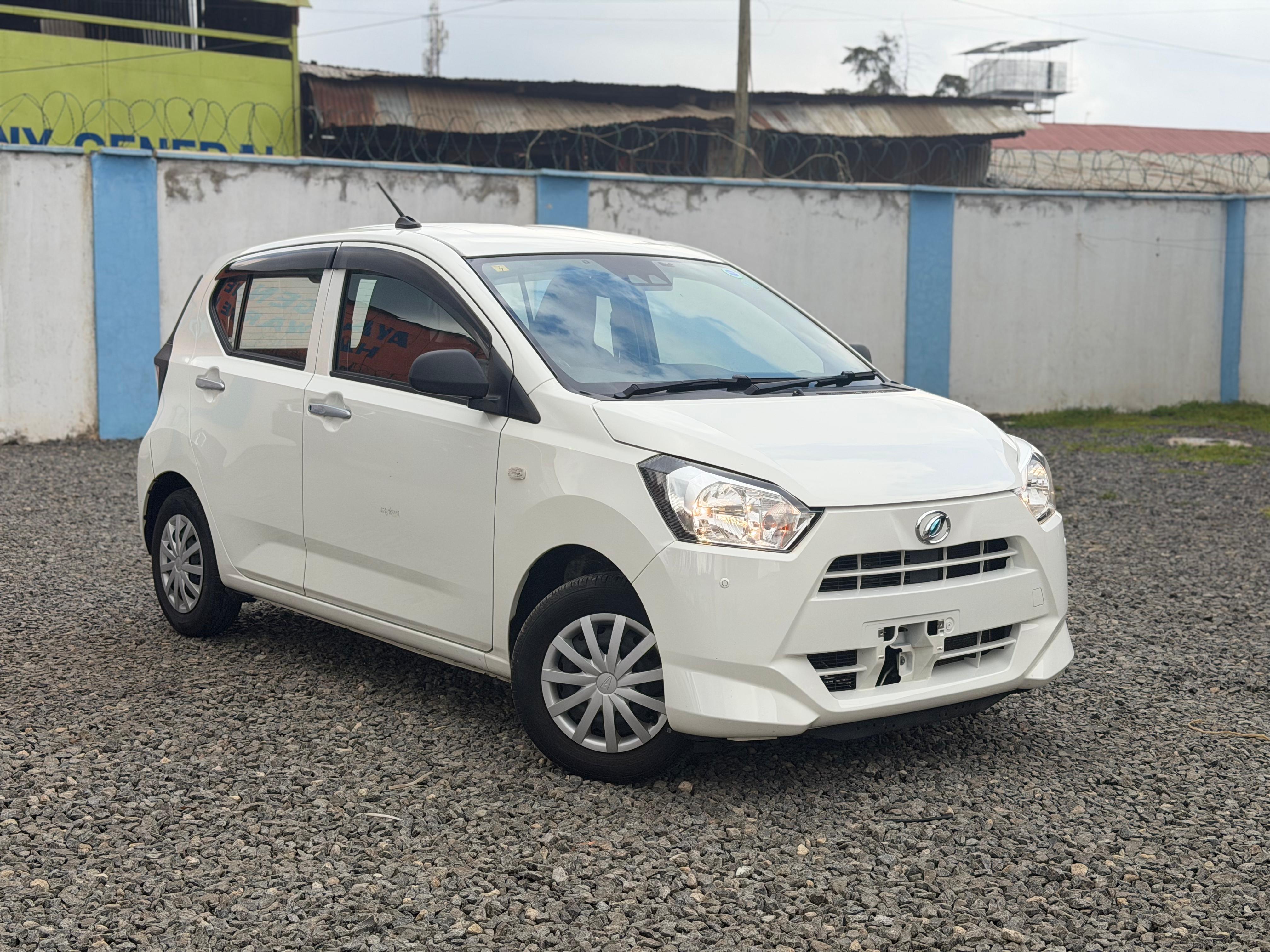 DAIHATSU MIRA ES