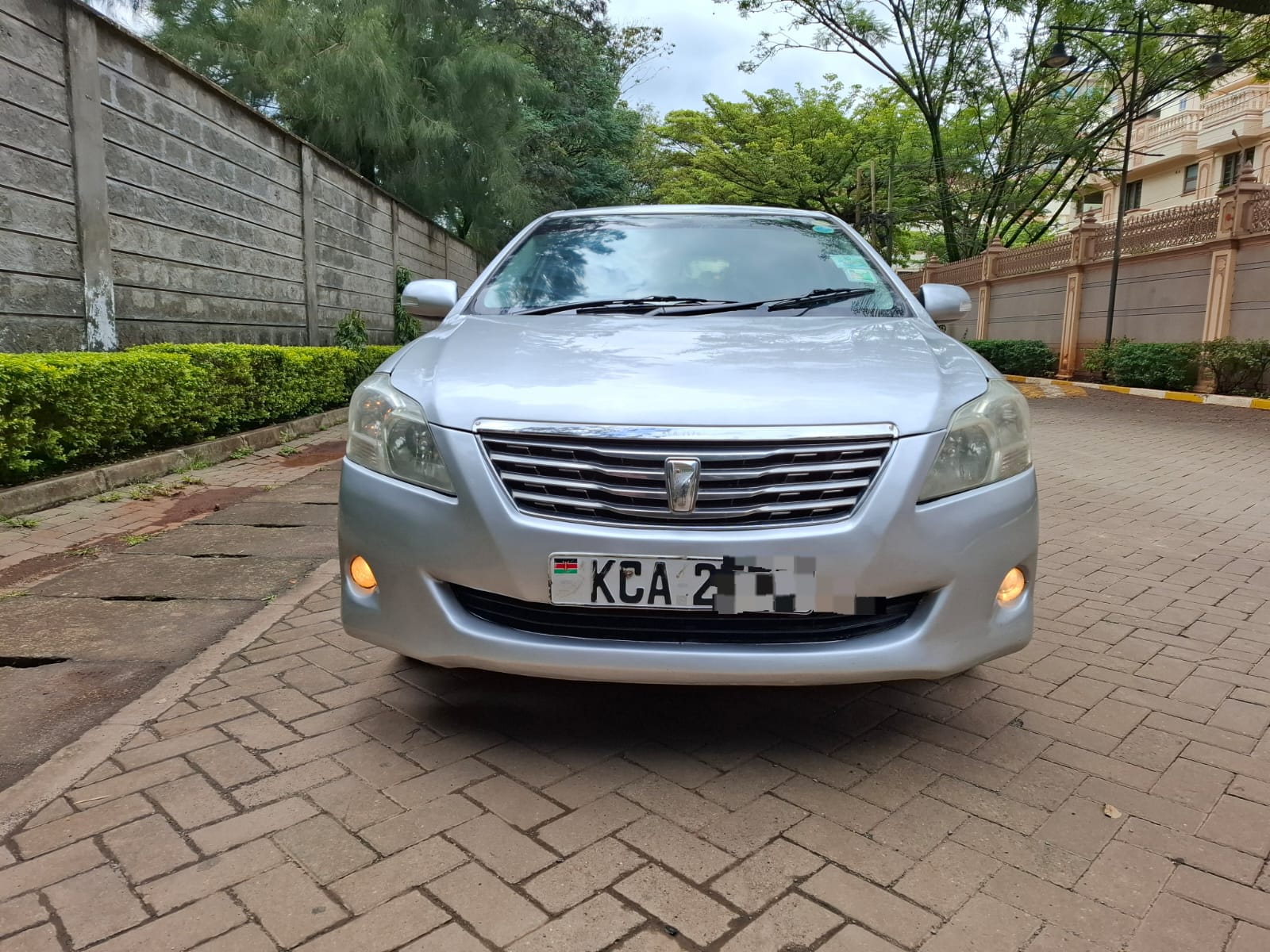 Toyota Premio