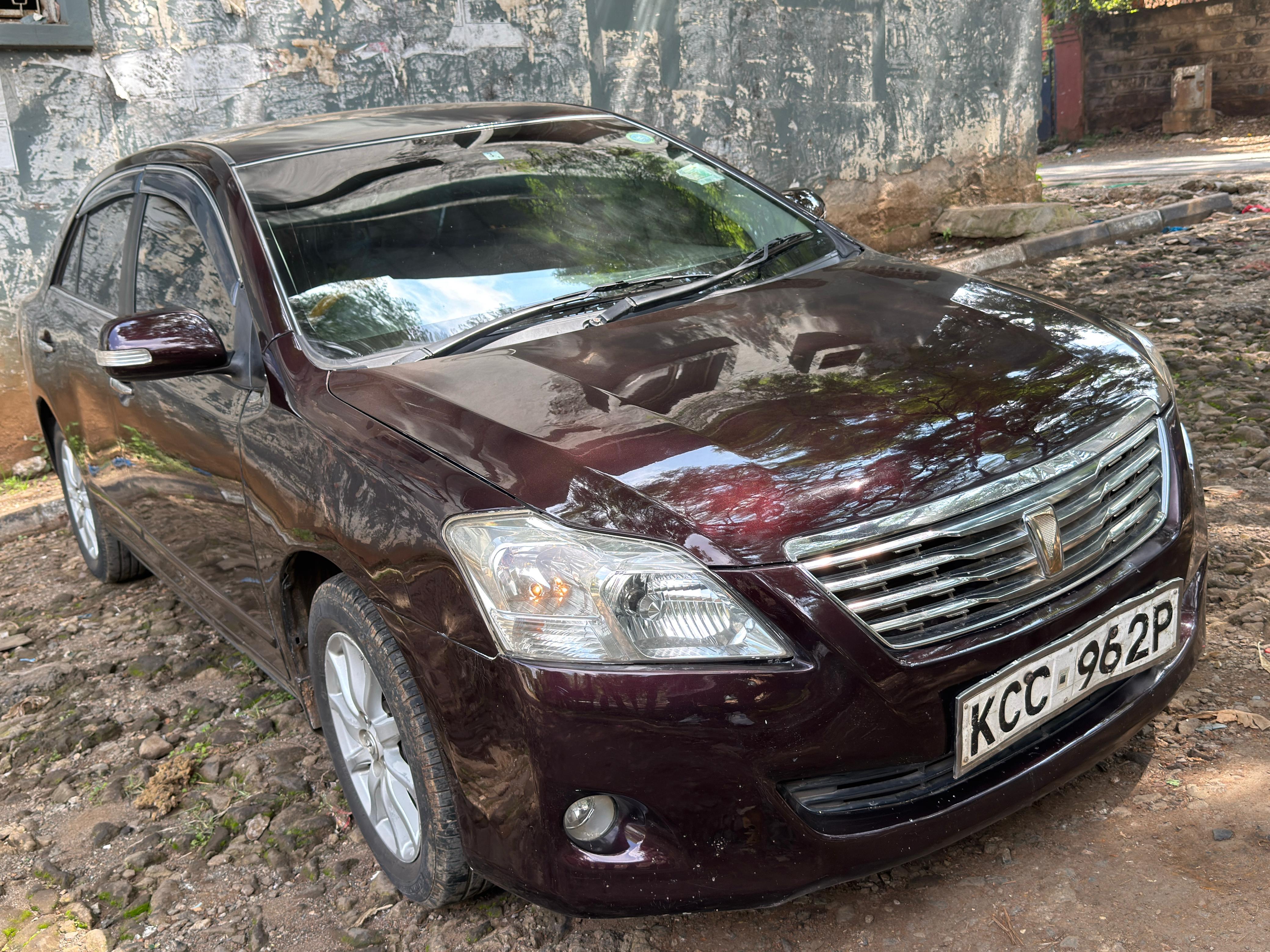 TOYOTA PREMIO G grade