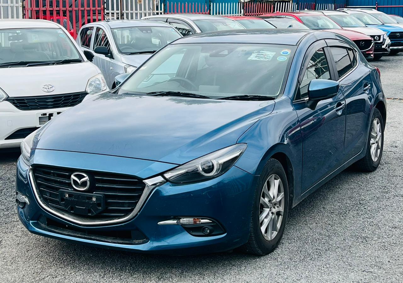 Mazda Axela