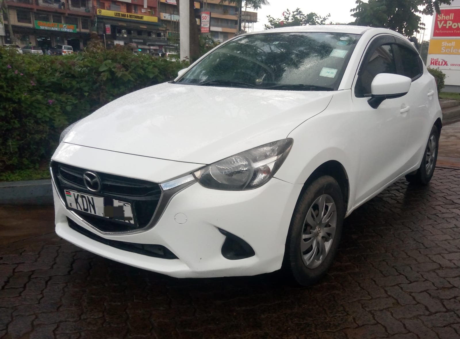 MAZDA DEMIO