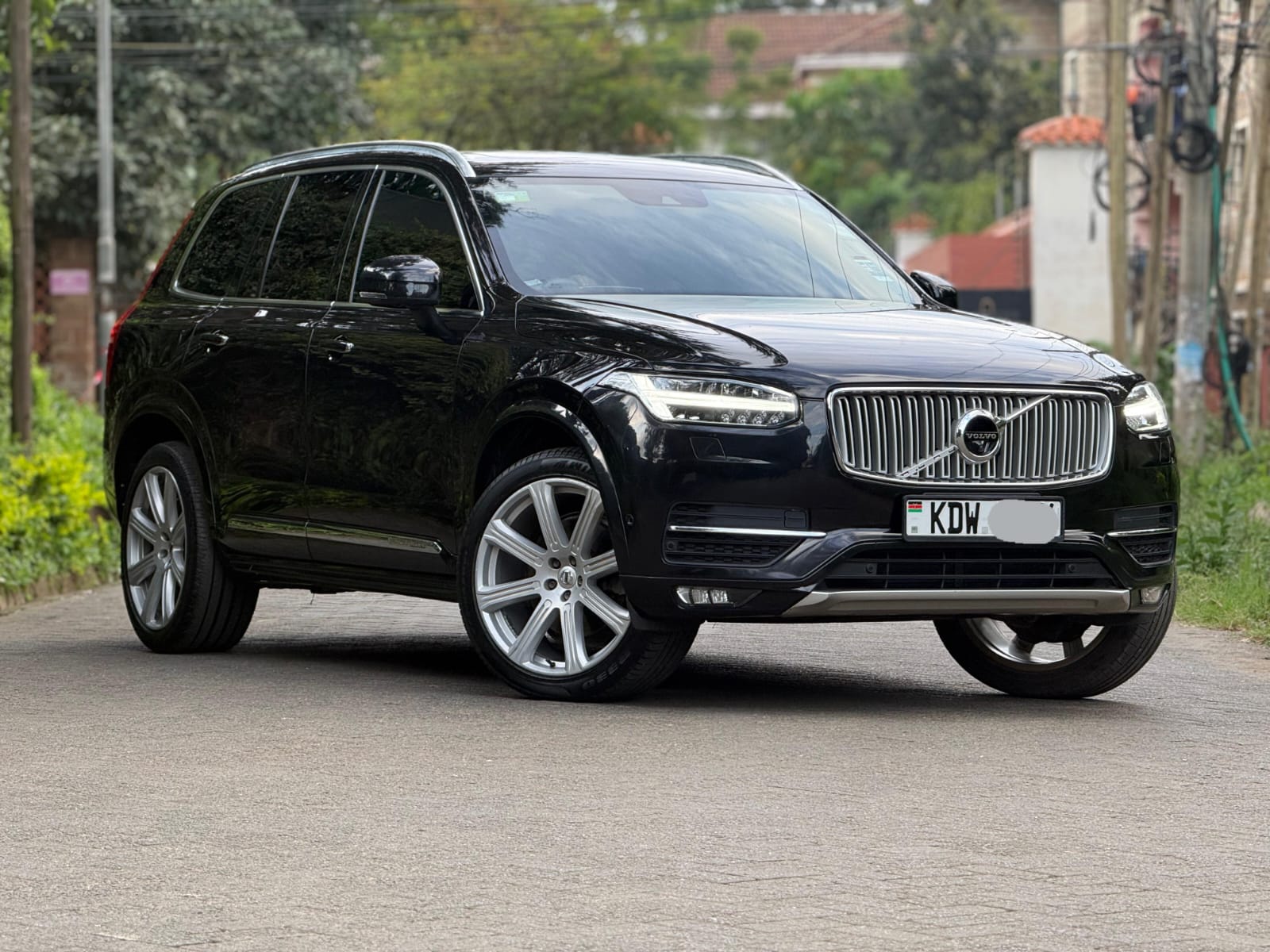 VOLVO XC90 D5