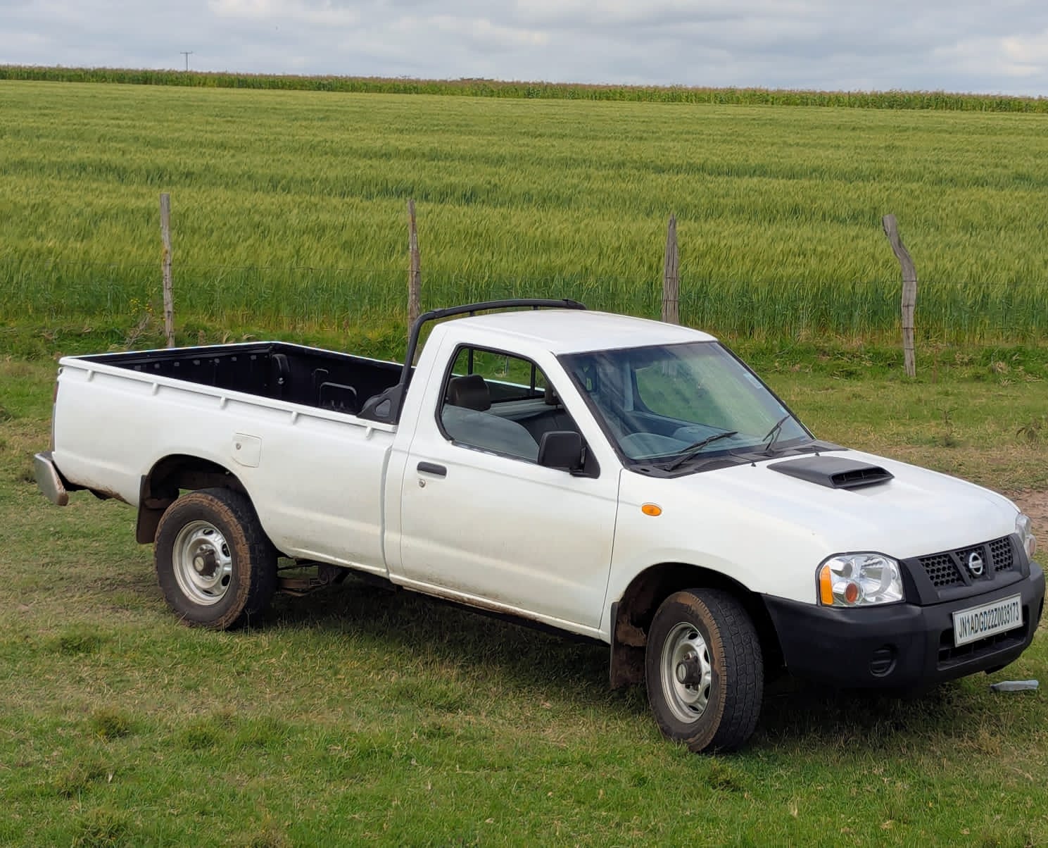 NISSAN HARDBODY NP300
