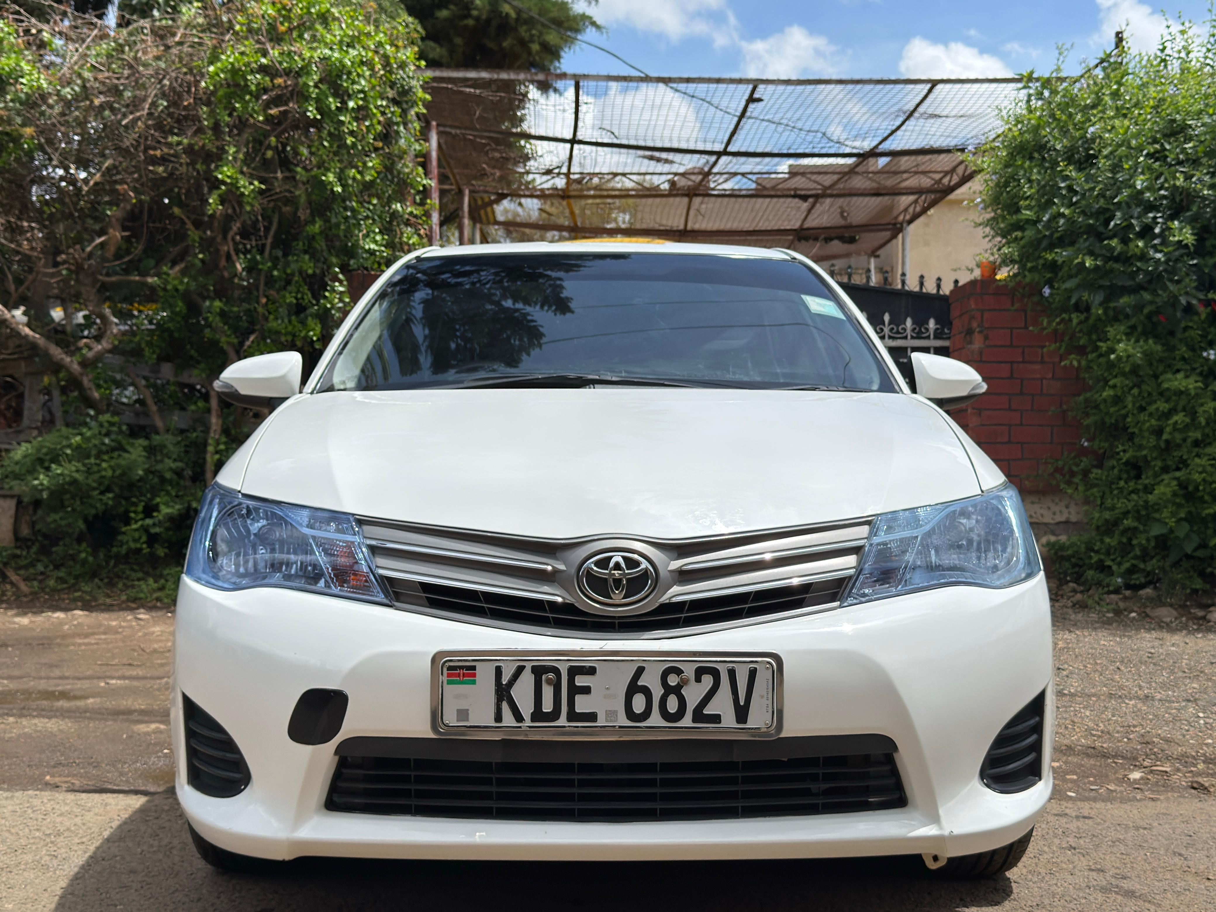 Toyota Axio 2014