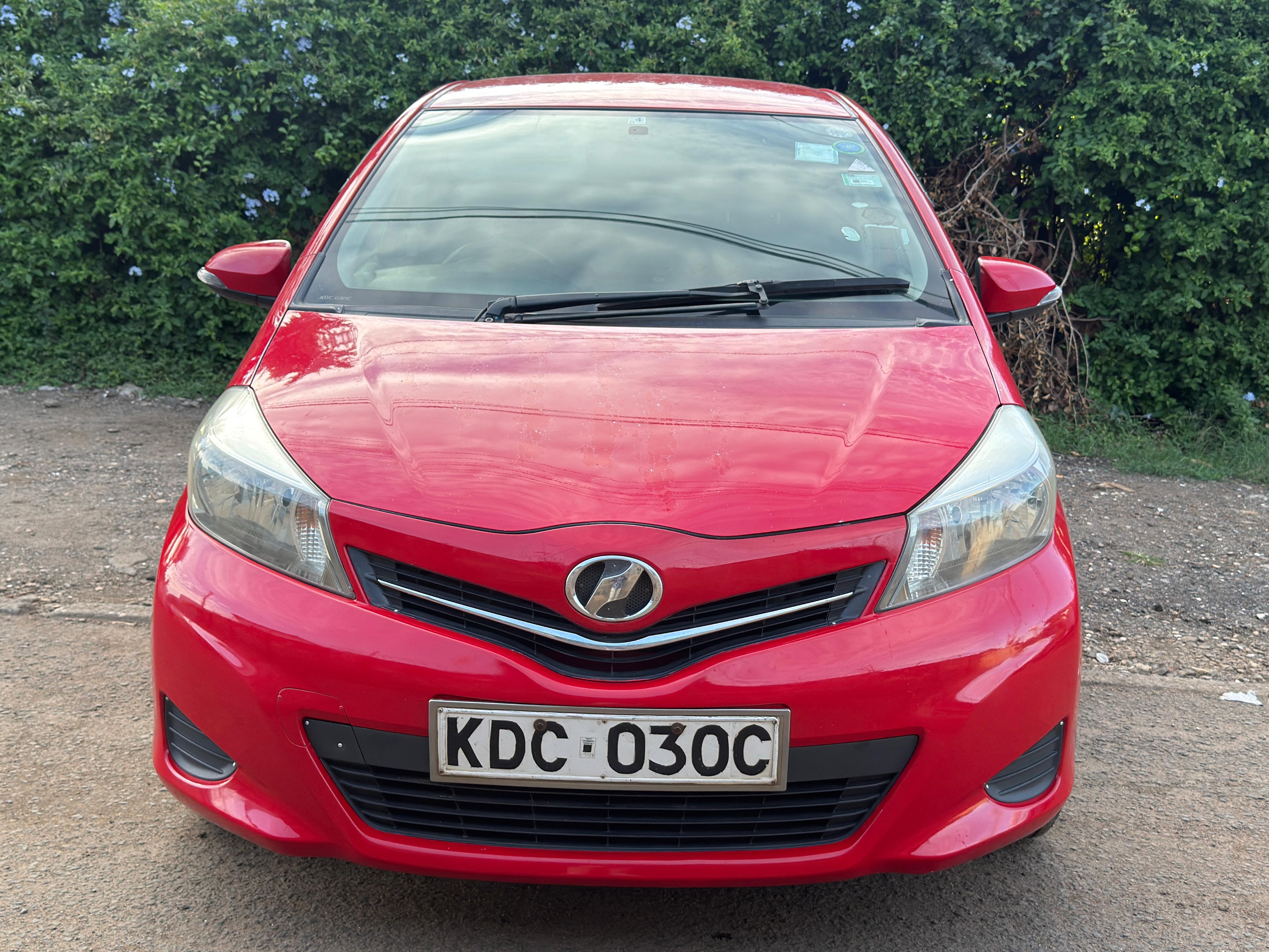 Toyota Vitz 2013