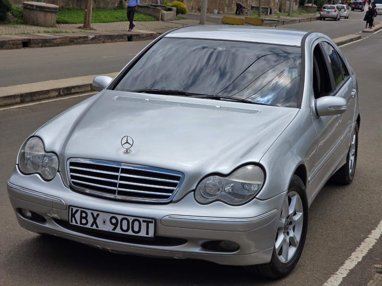 Mercedes Benz